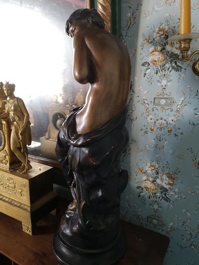 null d'après Moreau, sculpture en plâtre patiné. La Pudeur. Ht : 70 cm. inscrit sur...