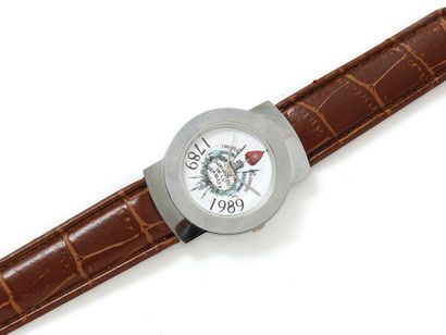 null 
Lot de 3 montres : 

Montre bracelet d'homme en métal argenté, cadran blanc...