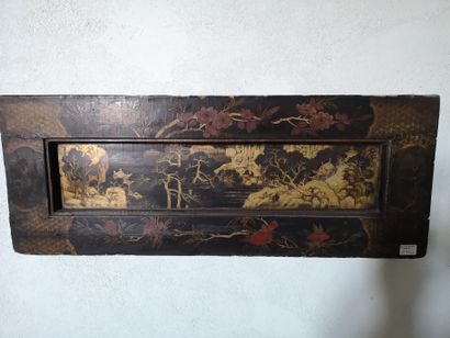 null Pair of lacquer panels decorated with a landscape on the edge of a river, lacquer...