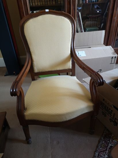 null Suite de quatre fauteuils en acajou, fin du XIXème siècle. Haut.: 96 cm - Prof.:...