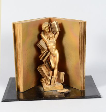 null BORY Jean-François (born in 1983). Woman with books. Subject in plaster or resin,...