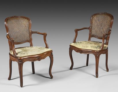 Pair of cabriolet back armchairs in moulded...