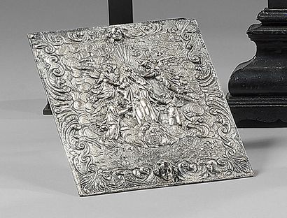null Large plate "Assumption of the Virgin" in silver plated bronze of good quality....