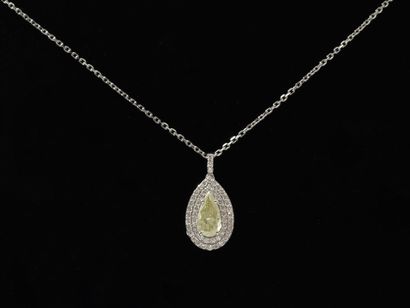 null Necklace pendant in white gold 750 thousandths, holding in pendant a yellow...