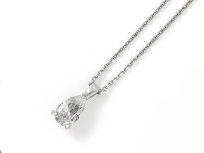 null Necklace pendant in white gold 750 thousandth retaining a pear diamond in claw...