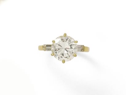 null Solitaire ring in gold 750 thousandths ornamented with a brilliant diamond in...
