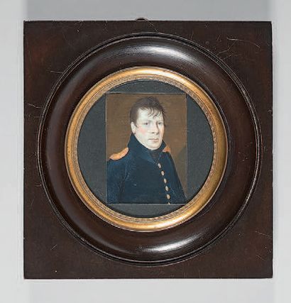 null Rectangular miniature on ivory : Portrait of an infantry officer in blue uniform,...