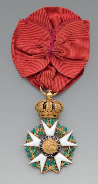 null Rare croix d'officier de l'ordre de la Légion d'honneur en or, émaillée, 3e...
