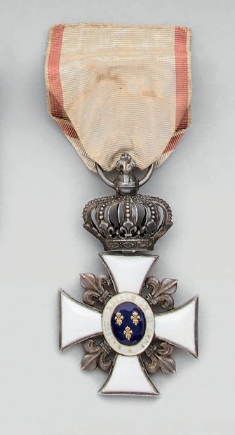 null Croix des Dames de la maison d'éducation de la Légion d'honneur, insigne des...