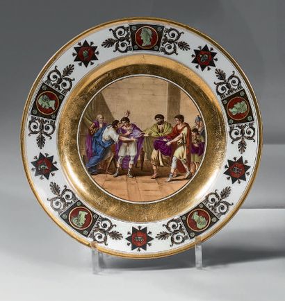 null Dessert plate in Paris or Sevres porcelain, with a motif printed in Sevres in...