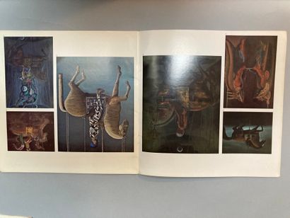 null Lot de 8 volumes : 

- 8 définitions du réel 1975 Illustration en noir et blanc...