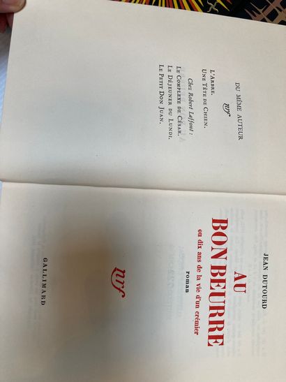 null Ensemble de 17 ouvrages, collection Nrf Gallimard 

Joseph Conrad, Typhon, 1945...