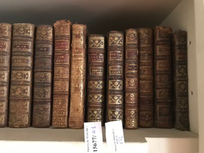 null Ensemble de livres reliés, dépareillés

XVIIIe siècle

Lot vendu en l'état
