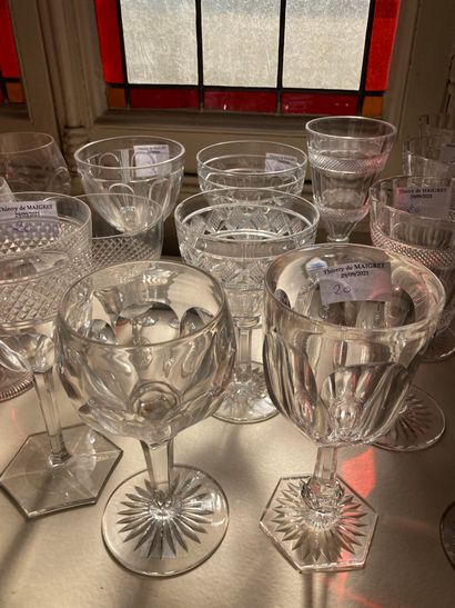 null Lot of about fifteen crystal and cut crystal glasses

Lot sold as is, chips