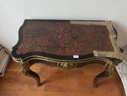 null Boulle marquetry games table 

Napoleon III period. Accidents, missing veneer,...