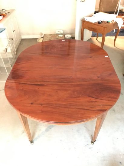 Dining room table 
Directoire style 
H :...