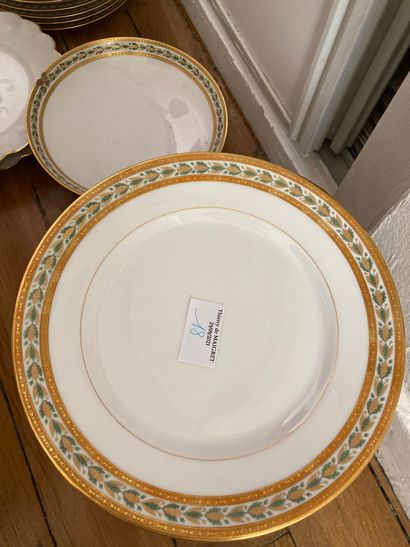 null Bonnet, 4, rue du Jour in Paris

Part of a porcelain dinner service with gold...