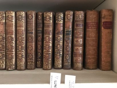  Ensemble de livres reliés, dépareillés 
XVIIIe siècle 
Lot vendu en l'état