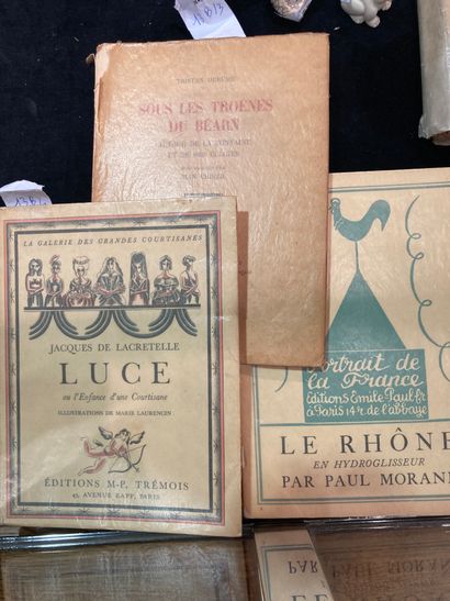 null 
Lot de trois volumes : Le Rhone par Paul Morand; Luce par Jacques de Lacretelle;...