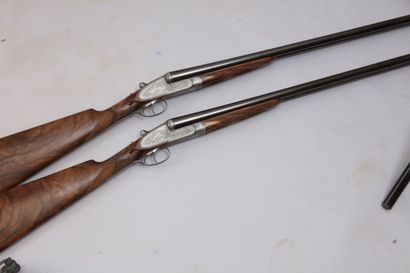 Pair of Holland & Holland rifles mod. Royal...