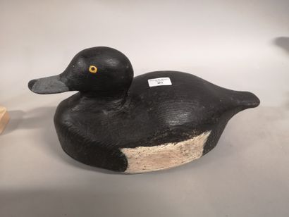 null Tufted Duck : Calling all wood by Couillaud father. About 1965/70.
