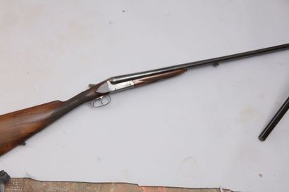 null Rifle " Refray arm in Fontainebleau " calibre 24 (n°3282). Double trigger. Juxtaposed...