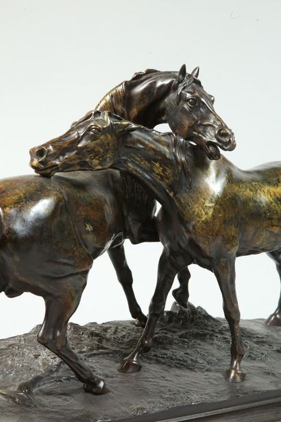 null Pierre Jules MENE (1810-1879). The embrace. Bronze with a shaded brown patina,...
