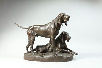 null Camille GATE (1856-1900). Deux chiens de meute. Bronze à patine brune signé...