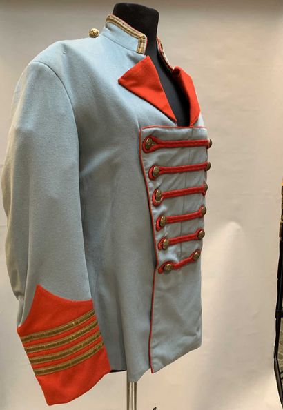 null Dolman de Hussard, PATHE COSTUMES, XXe siècle Drap de laine bleu/gris, revers...