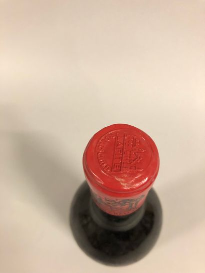 null 1 bouteille Château LAFITE-ROTHSCHILD, 1° cru Pauillac 1955 (LB)