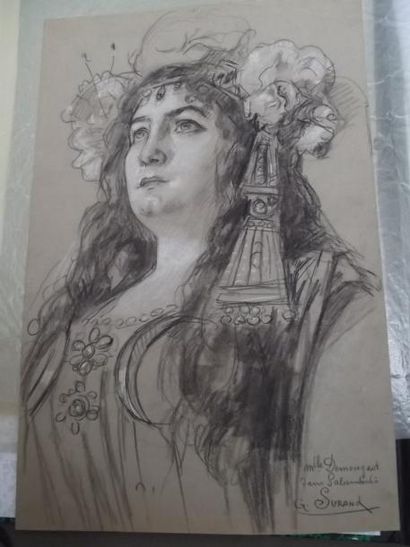 Gustave SURAND (1860 b - 1937) Mademoiselle Demongeot dans Salambô Dessin au fusain,...