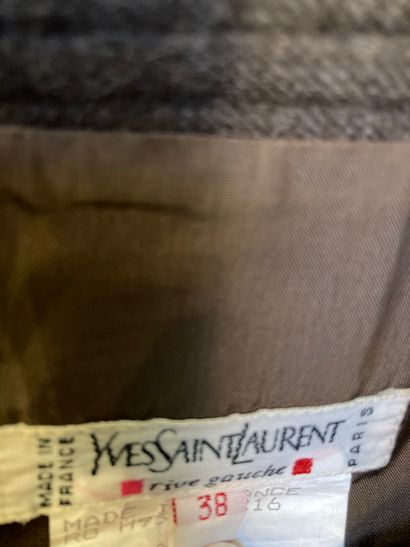 null YVES SAINT LAURENT Rive Gauche - Lot de quatre jupes comprenant : - - Deux droites...