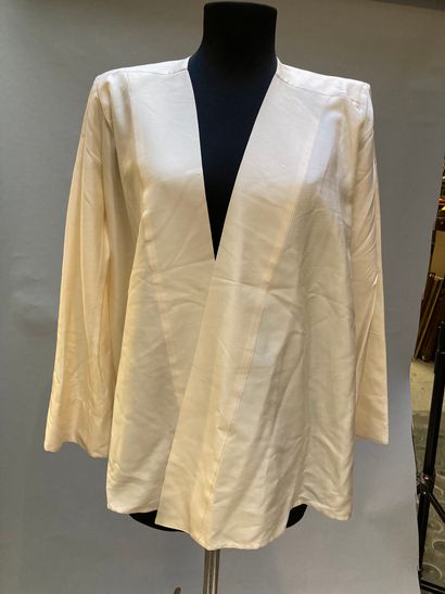 null YVES SAINT LAURENT Rive Gauche - Veste esprit kimono en soie ivoire, encolure...