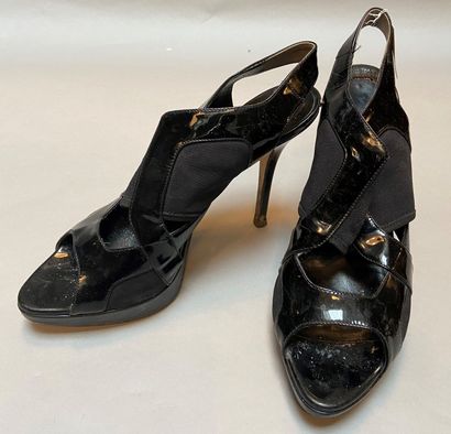 null ENSEMBLE DE 3 paires de chausssures : DIOR - Paire de sandales à talon en cuir...