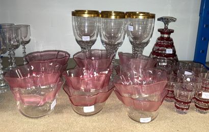 Suite of 6 large crystal beer glasses, twisted...