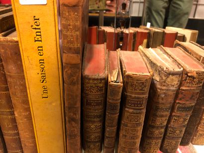 null 
Fort lot de volumes hors catalogue dont : (La Font de Saint Yenne, Étienne)...