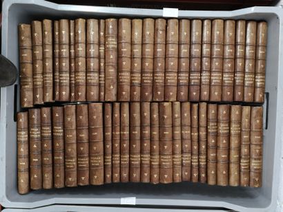null 
5 manettes de livres reliés, Chateaubriand, Walter Scott, History of England,...