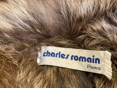 null CHARLES ROMAIN Paris - Pelisse en gabardine de coton kaki, le col châle, les...