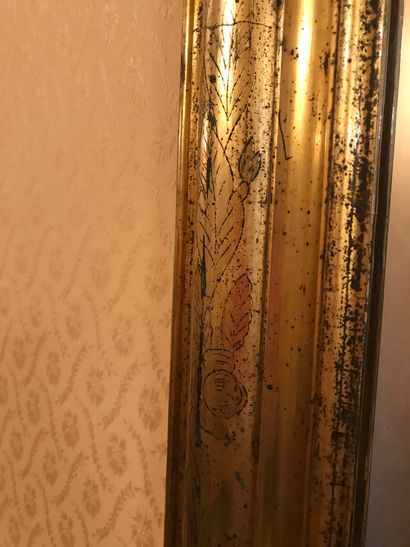null Ref 9/ Stuccoed and gilded mirror

102 x 72 cm

(wear and small lacks to the...