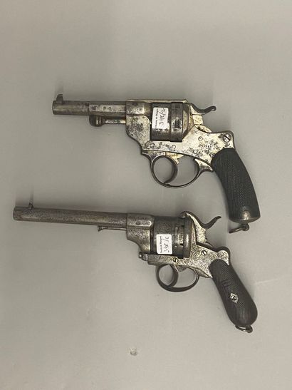 Un revolver d'ordonnance modèle 1873, daté...