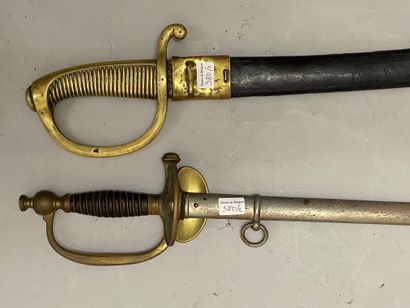 null Une épée d'officier subalterne du génie modèle 1872, complète avec son fourreau...