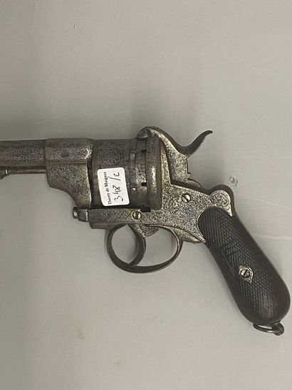 null An ordinance revolver model 1873, dated: "S 1877" and numbered: "G 39244" and...