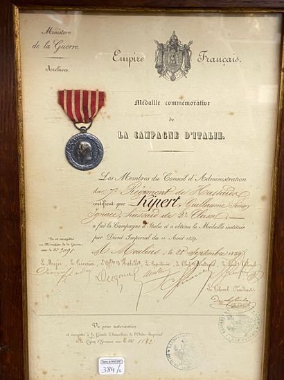 null Un diplôme de la Médaille commémorative de la campagne d'Italie, décerné à M....