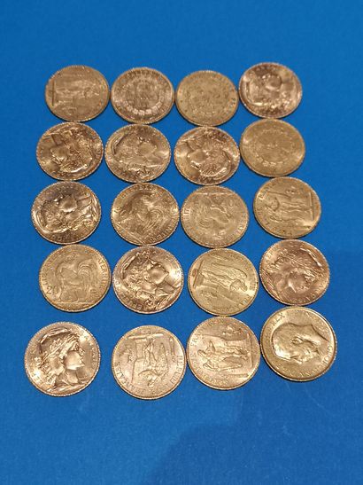  Lot de 20 pièces en or comprenant : 19 pièces de Francs or 1 Souverain or 