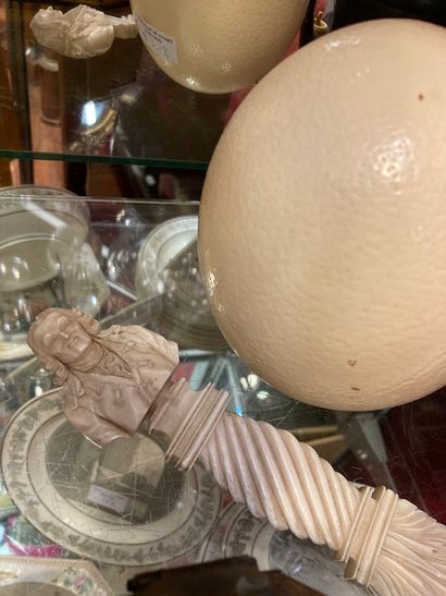 null Lot of miscellaneous trinkets including: an ostrich egg, a letter opener with...