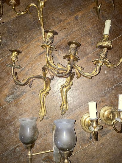 null Lot of five pairs of two-light sconces, two suspensions, two sconces 

Louis...