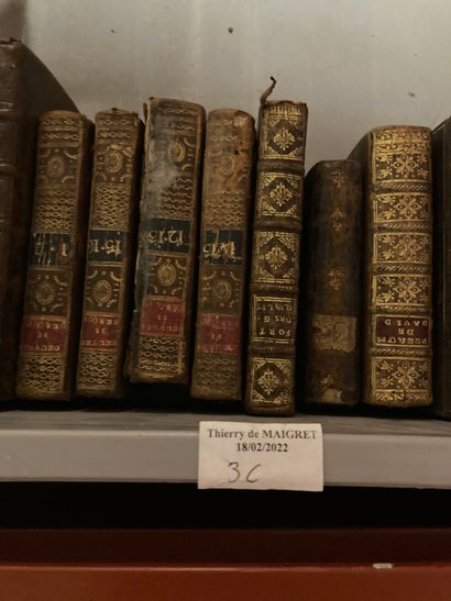 null 
Lot de volumes divers : Histoire de Condé, Ovide, Crozat Georges, Amour d'Henri...