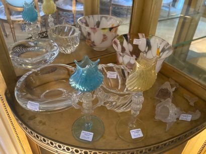null Lot of glassware from Venice and Sweden (Kosta Boda) including: 2 fish, 3 bowls...