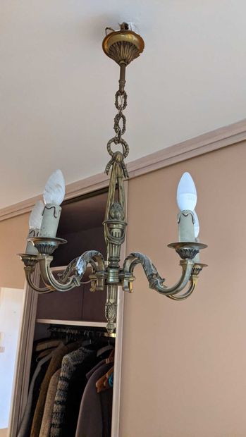 null Set of 3 sconces and a chandelier with 5 lights, work of style (ref. : 8 +1...