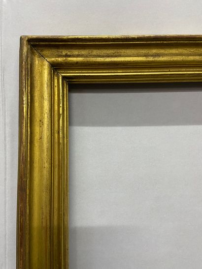 null Paire de cadres en bois mouluré et doré

France, XIXème

51 x 67 x 6 cm 

ref...